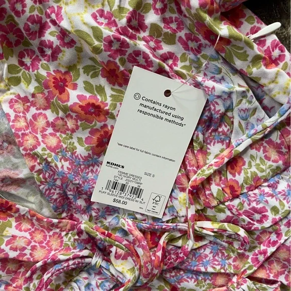 SO Fit and Flair Floral Cottagecore Dress With Slit Puff Sleeves Women’s Size S - Picture 11 of 14